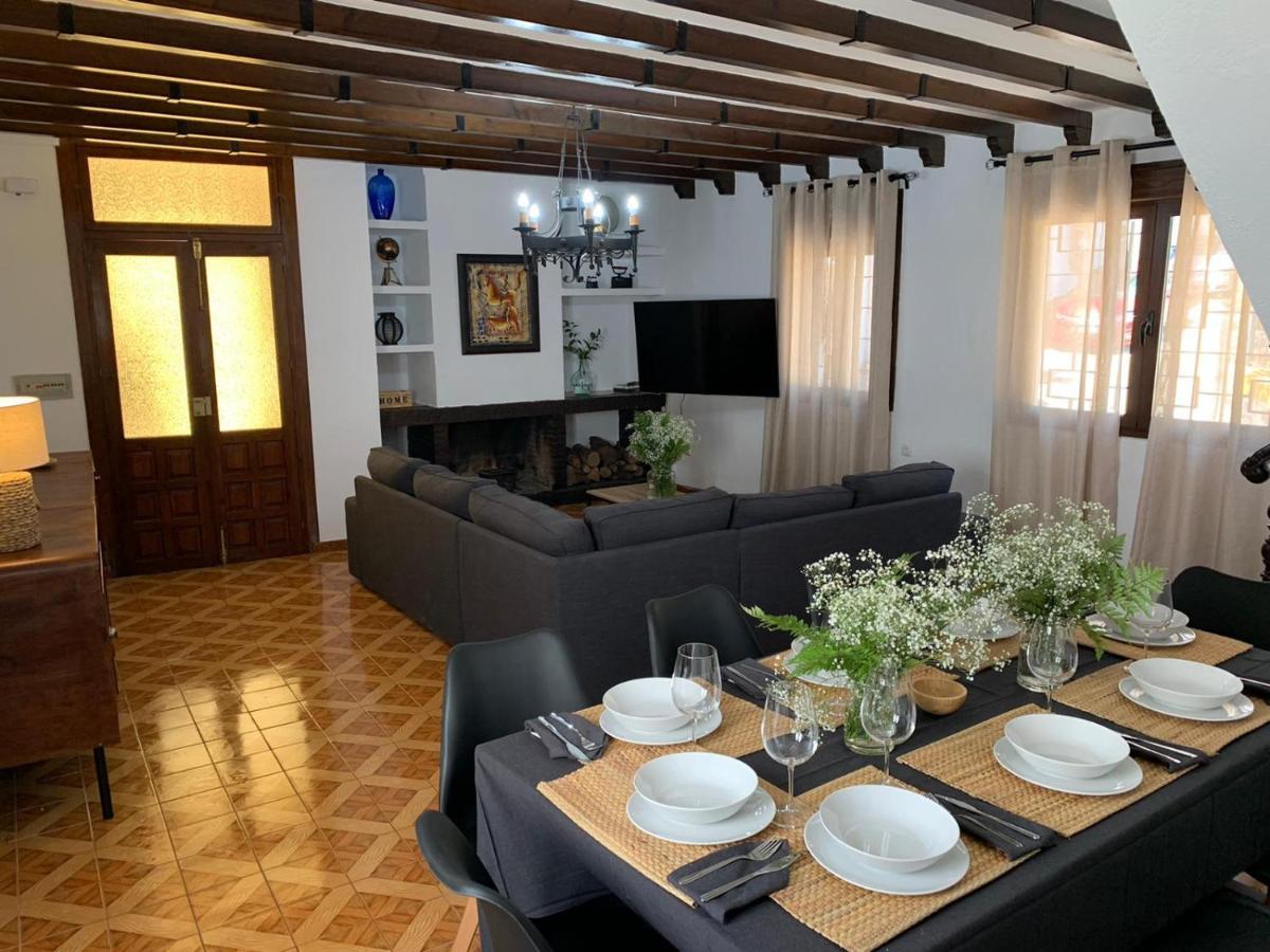 הוילה קורטס דה לה פרונטרה Casa Del Secretario מראה חיצוני תמונה